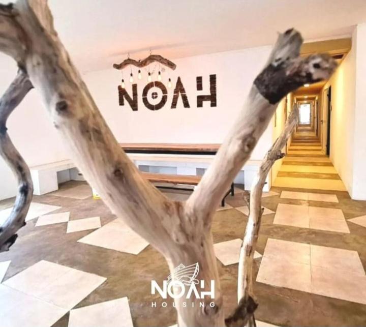 Noah Housing Hostel Santo Tome  Luaran gambar